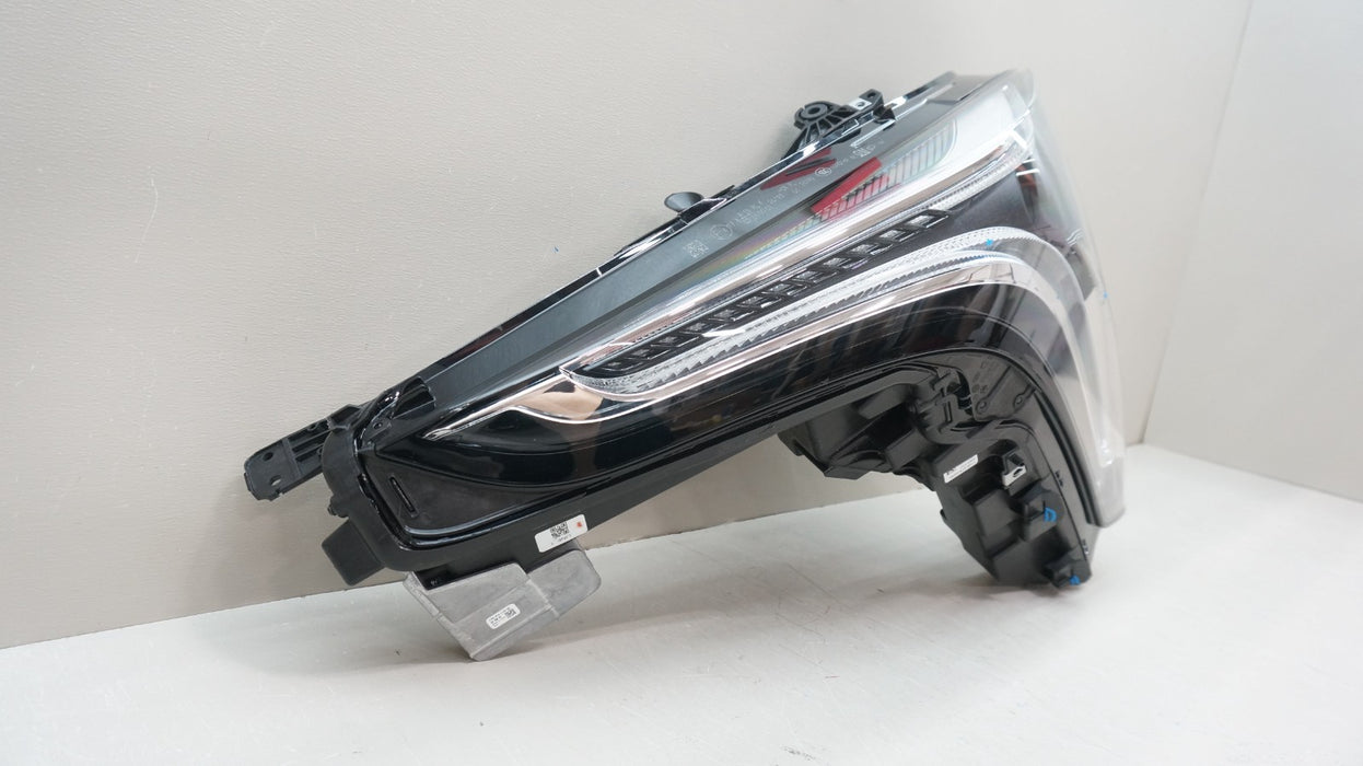 2019-2023 CADILLAC XT4 FRONT RIGHT PASSENGER SIDE LED HEADLIGHT OEM
