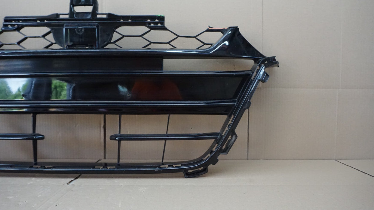 2018-2019 HONDA ACCORD FRONT BUMPER RADIATOR LOWER GRILL GRILLE OEM 71111TVAA5