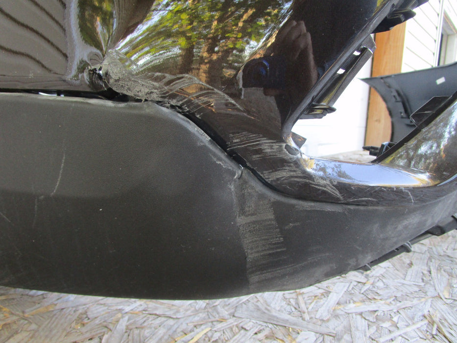 16 17 HYUNDAI SANTA FE REAR BUMPER COVER OEM