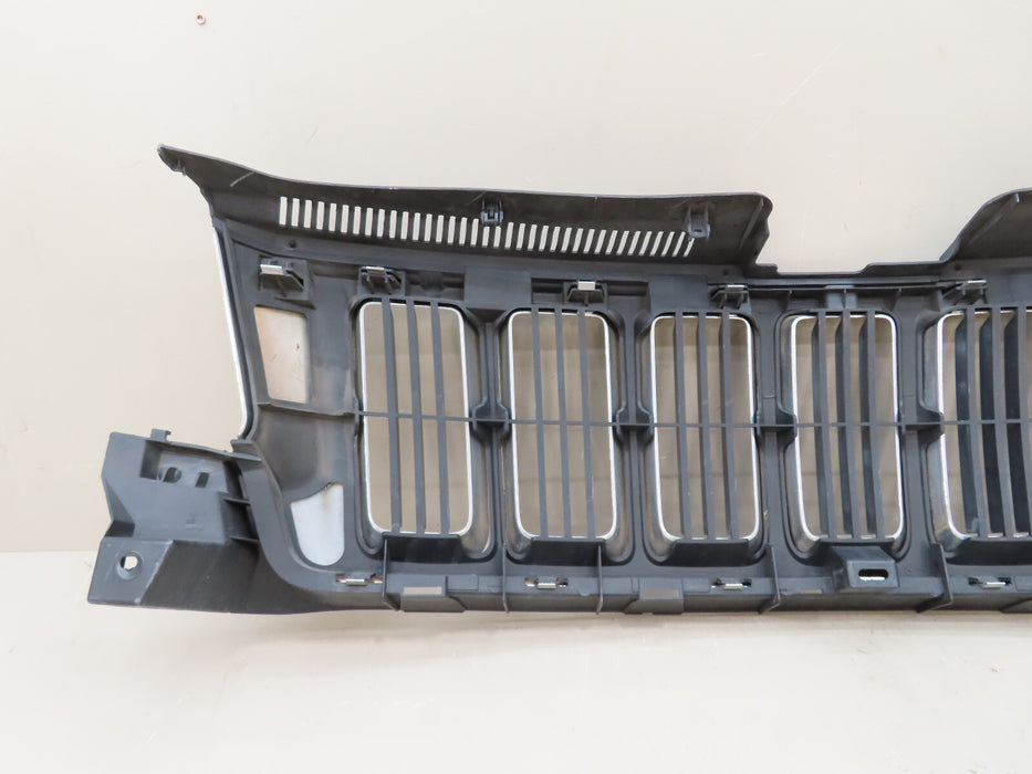 2011-2013 JEEP GRAND CHEROKEE FRONT UPPER GRILLE GRILL OEM 55079377