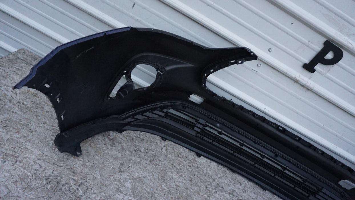 2020-2021 TOYOTA HIGHLANDER FRONT BUMPER COVER OEM 20 21