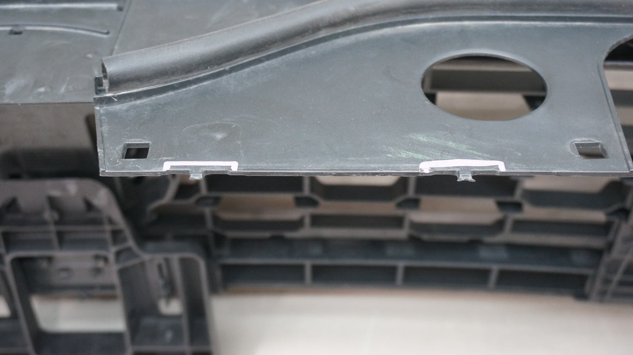 2020-2023 VOLKSWAGEN ATLAS FRONT UPPER RADIATOR GRILLE OEM 3CM853653