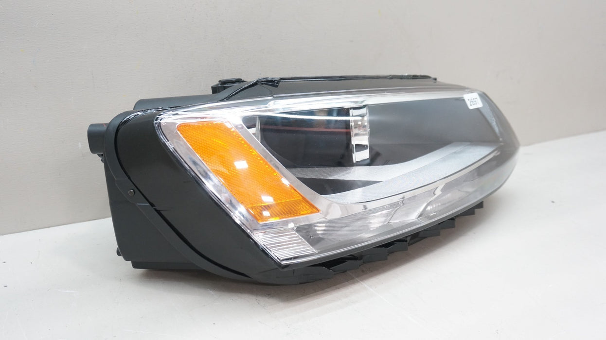 2011-2018 VOLKSWAGEN JETTA FRONT RIGHT SIDE HALOGEN HEADLIGHT AFTERMARKET *MINT*