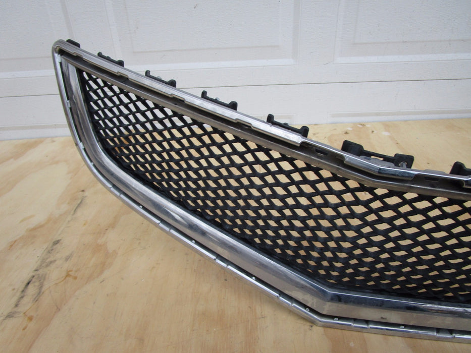 09 10 11 12 CHEVROLET TRAVERSE FRONT LOWER GRILLE GRILL OEM