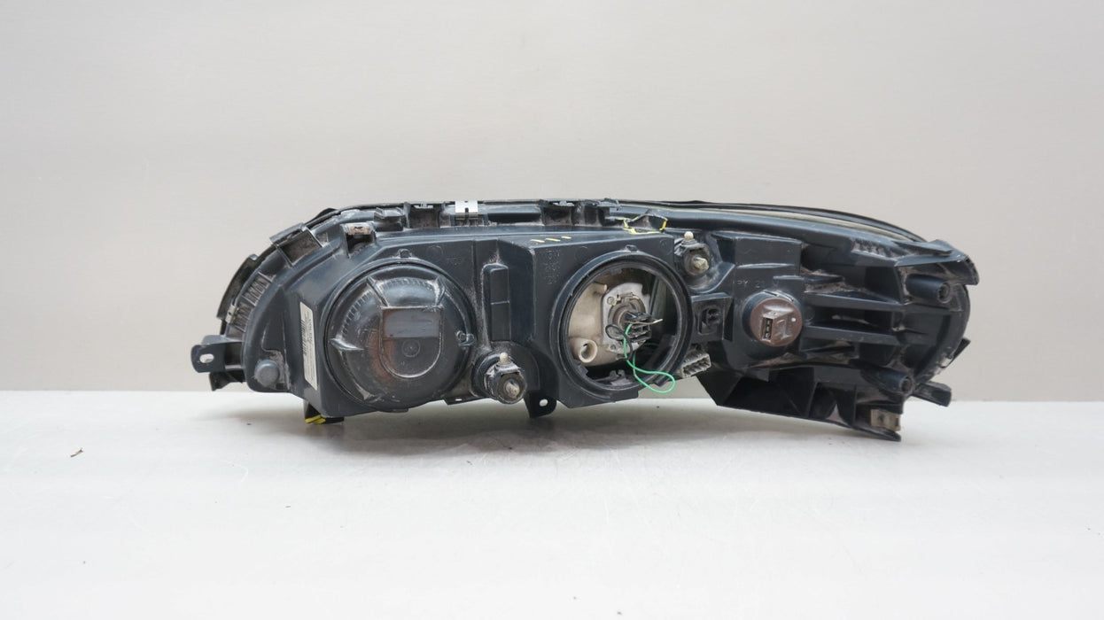 2001-2004 VOLVO S60 FRONT RIGHT PASSENGER SIDE HALOGEN HEADLIGHT OEM