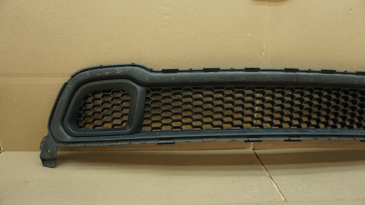 2014-2018 JEEP CHEROKEE FRONT LOWER GRILLE GRILL OEM 68203216AA 14 15 16 17 18
