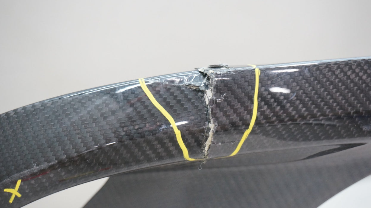 2012-2018 ASTON MARTIN VANQUISH REAR CARBON LOWER VALANCE OEM CD33-17E955-AB