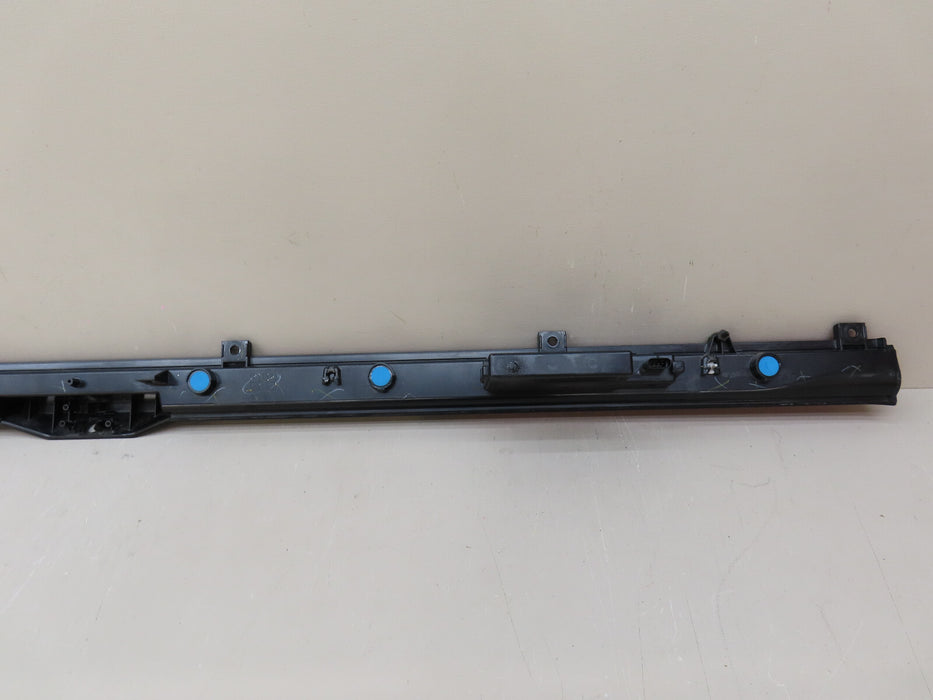 2022-2024 FORD F150 F-150 LIGHTNING REAR CENTER TAILGATE TAIL LIGHT LED OEM