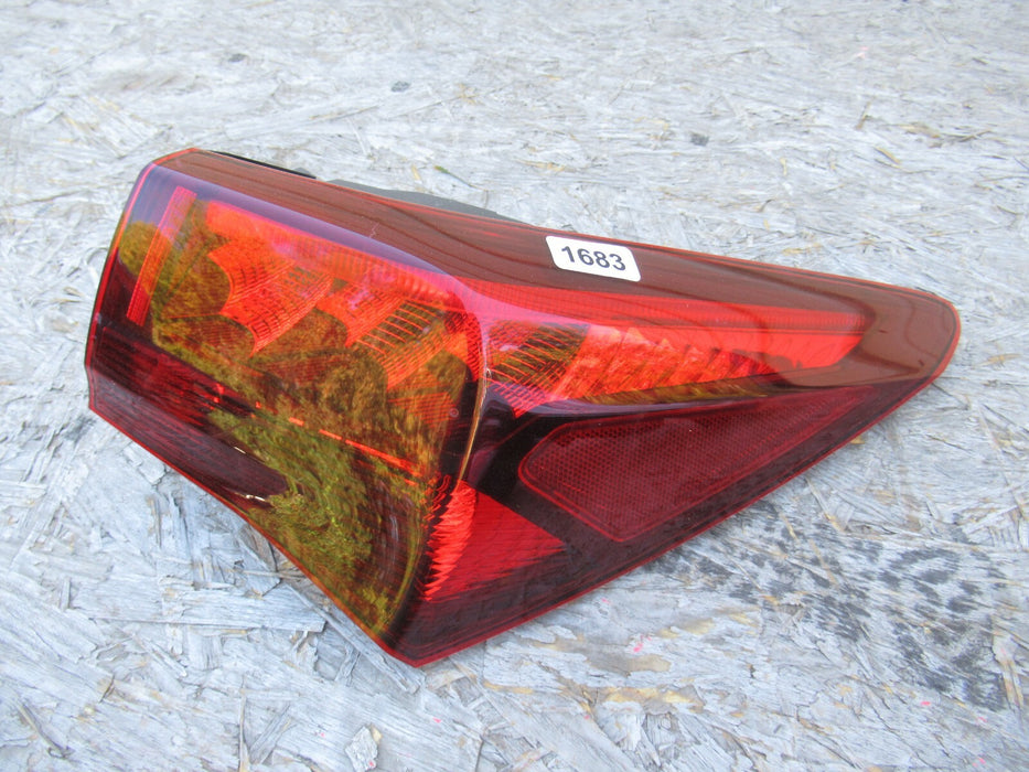 2015-2016 ACURA TLX REAR RIGHT PASSENGER SIDE TAIL LIGHT STOP BRAKE LAMP OEM