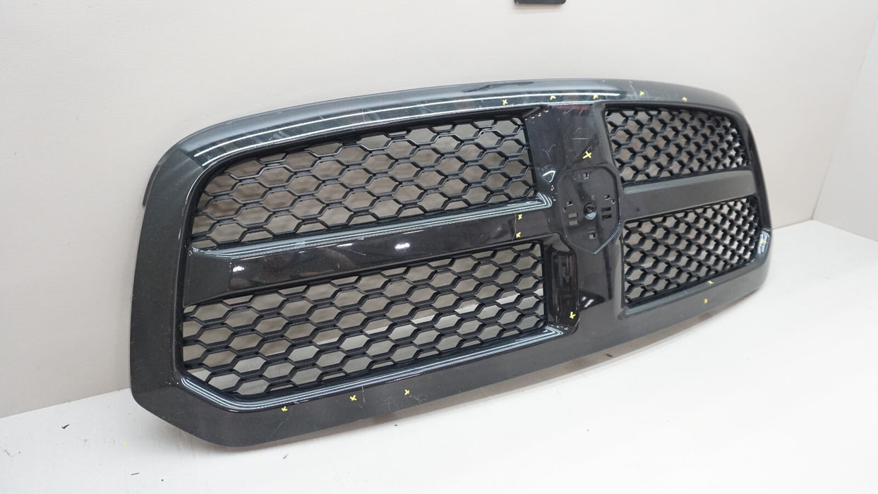 2013-2018 DODGE RAM 1500 FRONT HONEYCOMB RADIATOR GRILLE GRILL OEM