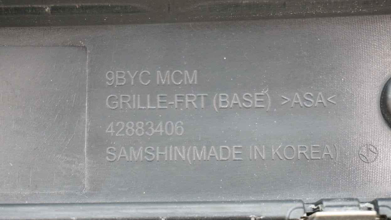 2024-2026 CHEVROLET TRAILBLAZER FRONT RADIATOR GRILLE GRILL 42883406 OEM