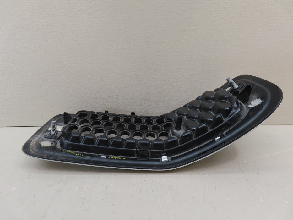 2014-2018 JEEP CHEROKEE FRONT RADIATOR GRILL GRILLE INSERT #2 OEM