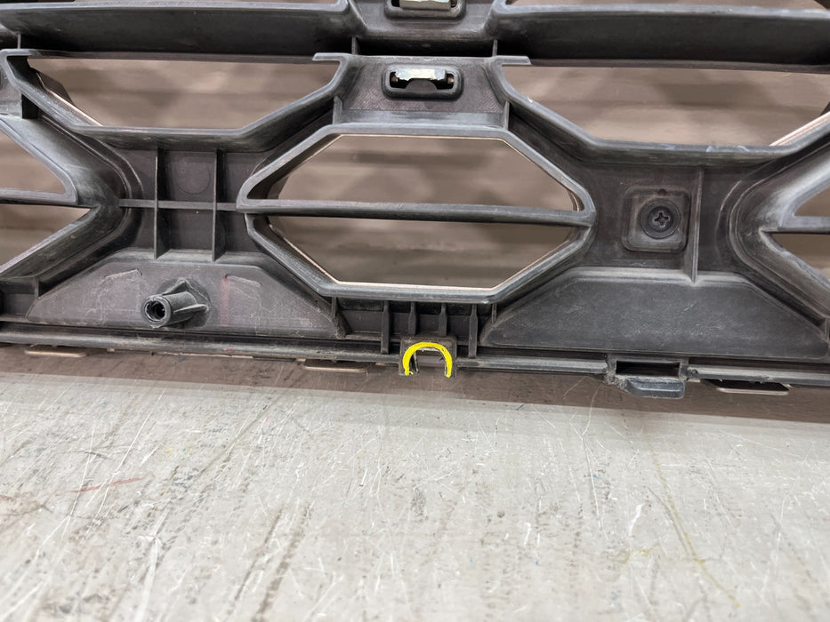 2019-2020 HYUNDAI SANTA FE FRONT UPPER RADIATOR GRILLE GRILL 86366-S2100 OEM
