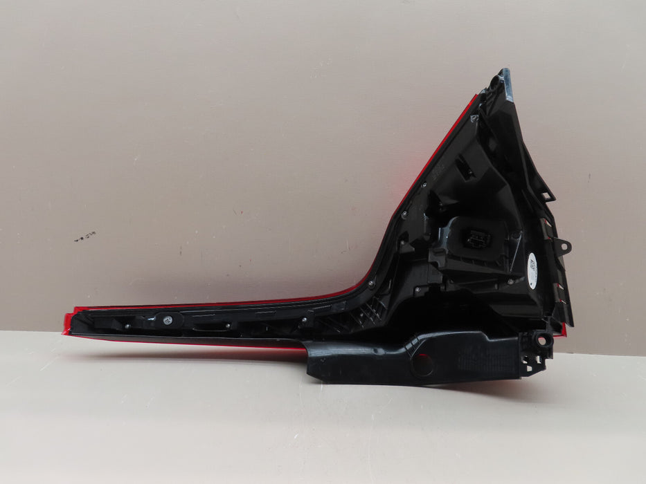 2018-2022 VOLVO XC60 REAR LEFT DRIVER SIDE TAIL LIGHT OEM 31655358