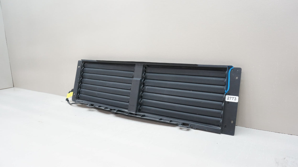 2021-2025 CHEVROLET TRAILBLAZER FRONT RADIATOR AIR SHUTTER W /MOTOR OEM 42778639
