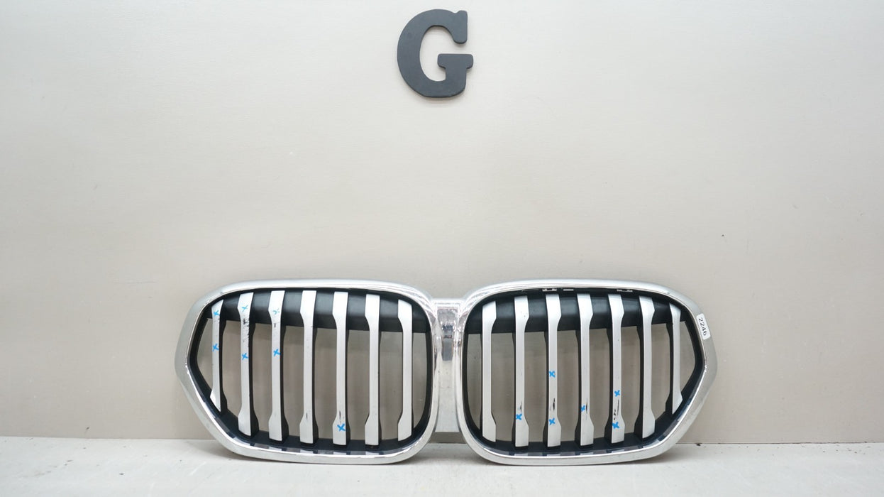 2019-2021 BMW X1 G01 FRONT BUMPER RADIATOR GRILLE OEM 8493450