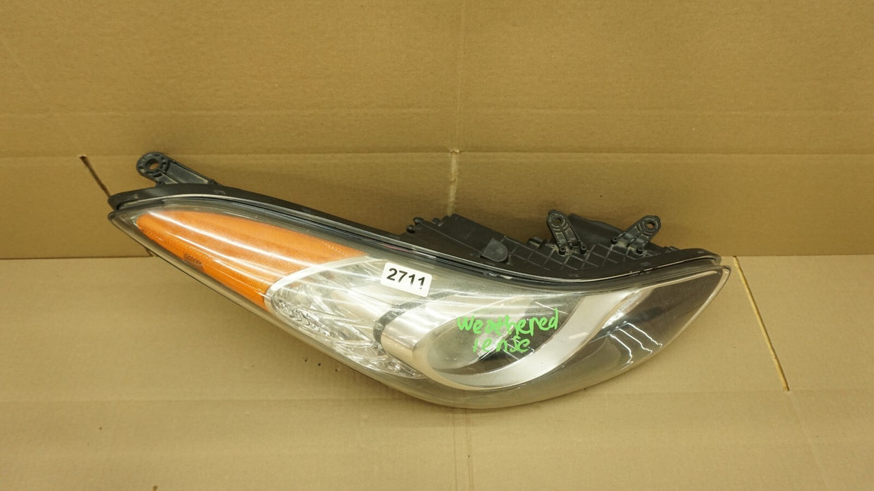 2014 2015 2016 HYUNDAI ELANTRA FRONT RIGHT PASSENGER HEADLIGHT HALOGEN OEM