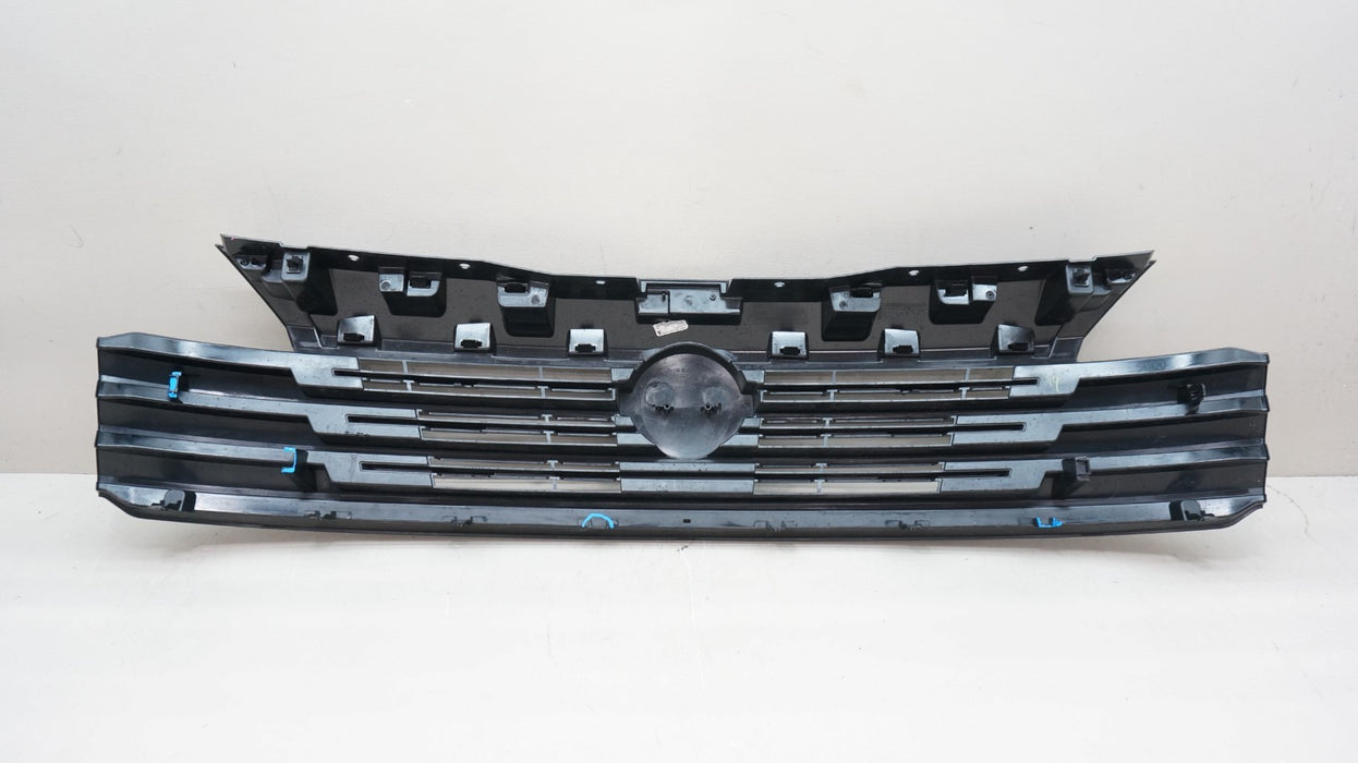 2025 NISSAN KICKS FRONT BUMPER RADIATOR GRILLE OEM 623107LG0A