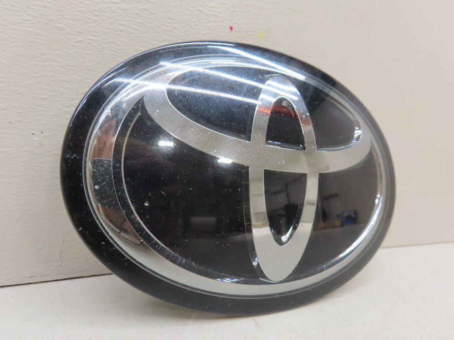 2020-2024 TOYOTA EMBLEM OEM