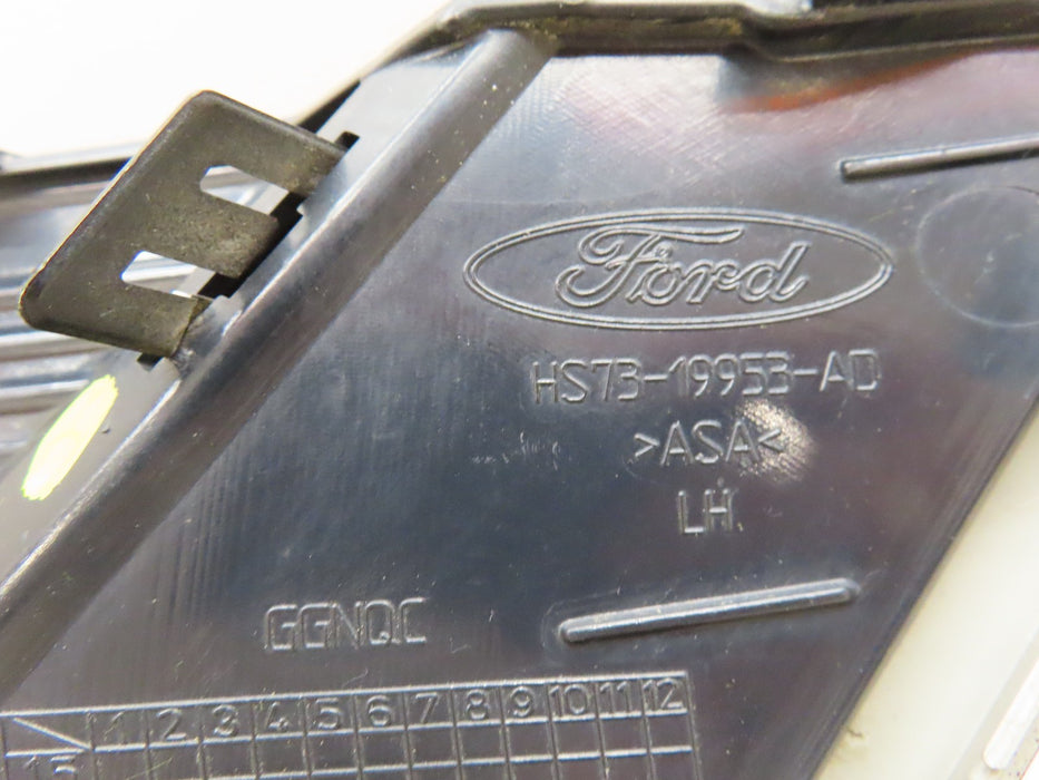 2017-2018 FORD FUSION FRONT BUMPER  LEFT DRIVER SIDE FOG LIGHT COVER OEM