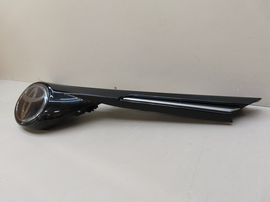 2016-2018 TOYOTA RAV4 FRONT UPPER GRILL GRILLE W/CAMERA OEM 53101-0R120
