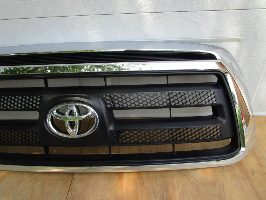 10 11 12 13 TOYOTA TUNDRA FRONT CHROME GRILL GRILLE OEM
