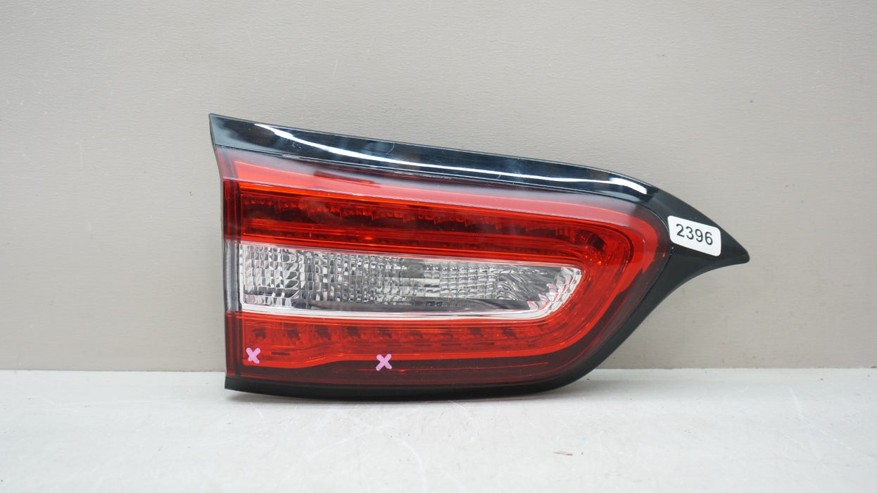 2014-2018 JEEP CHEROKEE REAR LEFT DRIVERS SIDE INNER TAIL LIGHT OEM