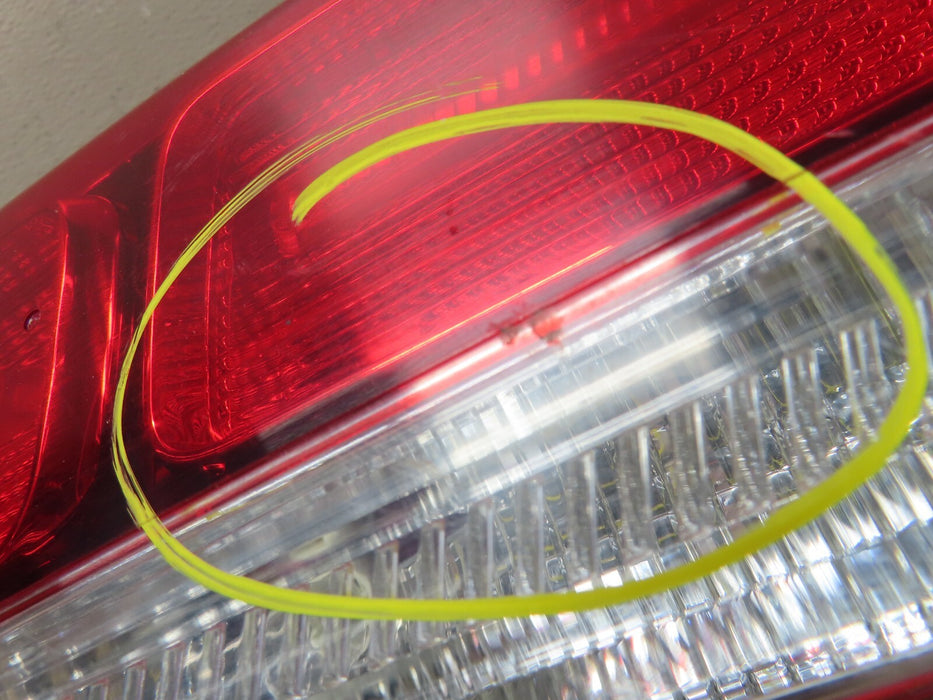 2016-2018 KIA OPTIMA REAR RIGHT PASSENGER INNER TAIL LIGHT LAMP OEM 92404-D5000