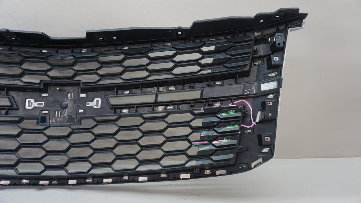 2015-2020 CHEVROLET TAHOE SUBURBAN FRONT BUMPER RADIATOR GRILLE OEM 23440914
