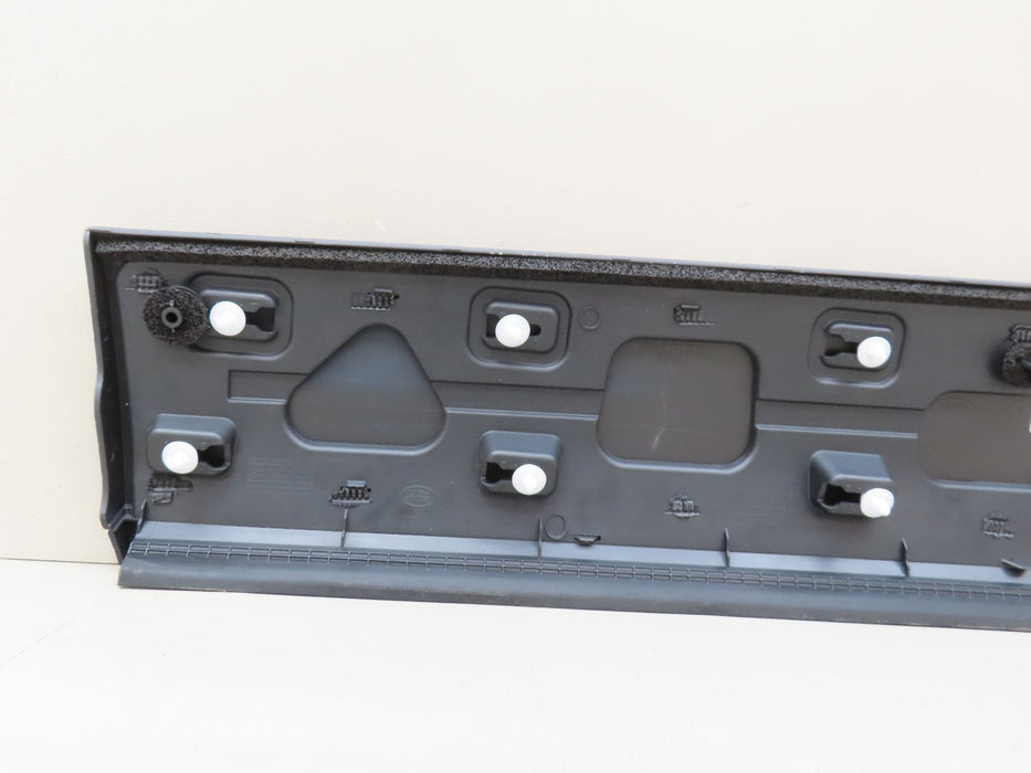 2012-2019 RANGE ROVER EVOQUE FRONT RIGHT PASSENGER LOWER DOOR MOLDING OEM