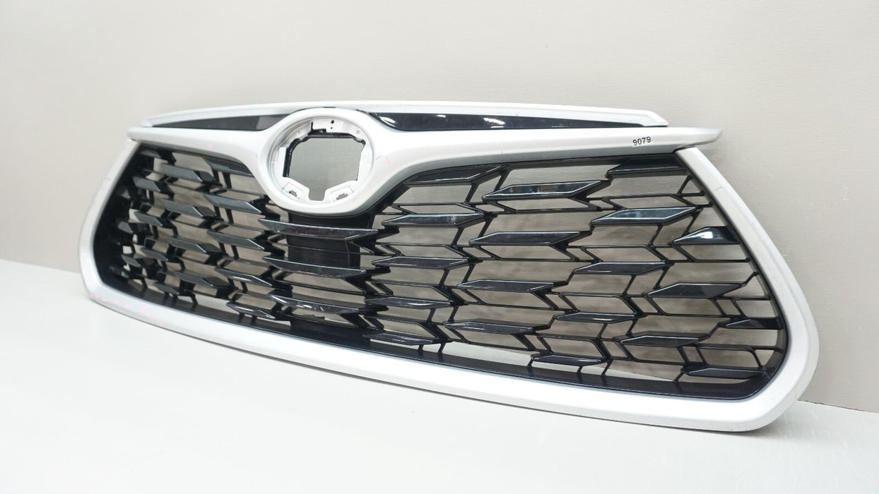 2020-2023 TOYOTA HIGHLANDER FRONT UPPER RADIATOR GRILLE GRILL 53101-0E330 OEM