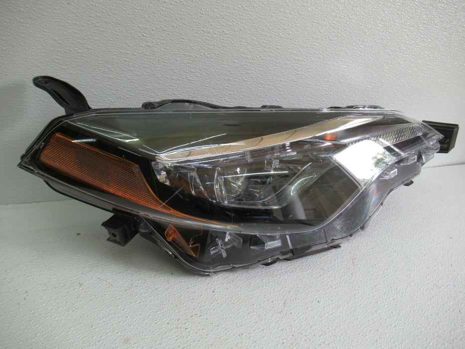 2017-2019 TOYOTA COROLLA FRONT RIGHT PASSENGER SIDE HEADLIGHT LIGHT LAMP OEM