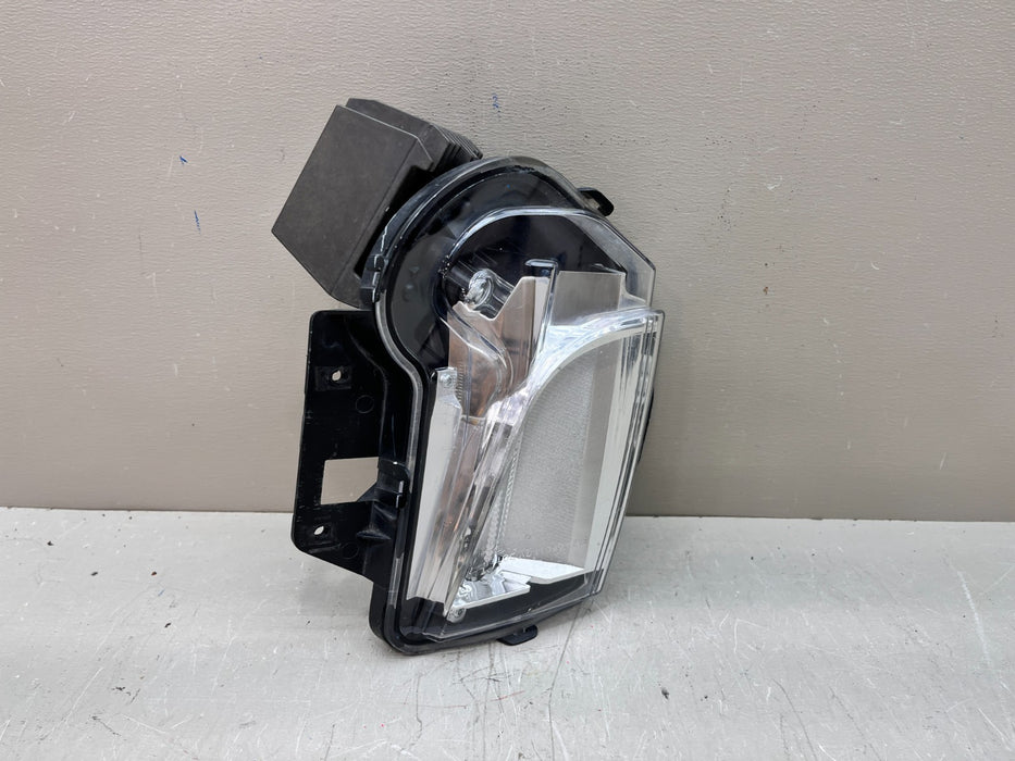 2013-2017 CADILLAC XTS LH LEFT LED DRL FOG LIGHT OEM 20874077
