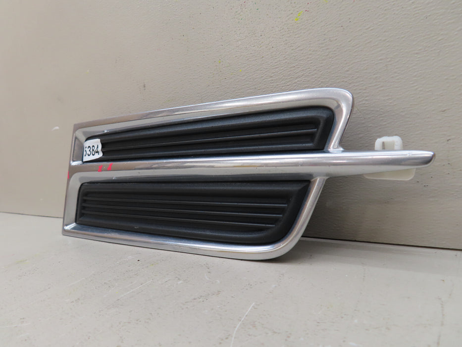 2013-2017 CADILLAC XTS FRONT LEFT DRIVER SIDE FOG LIGHT BEZEL COVER OEM