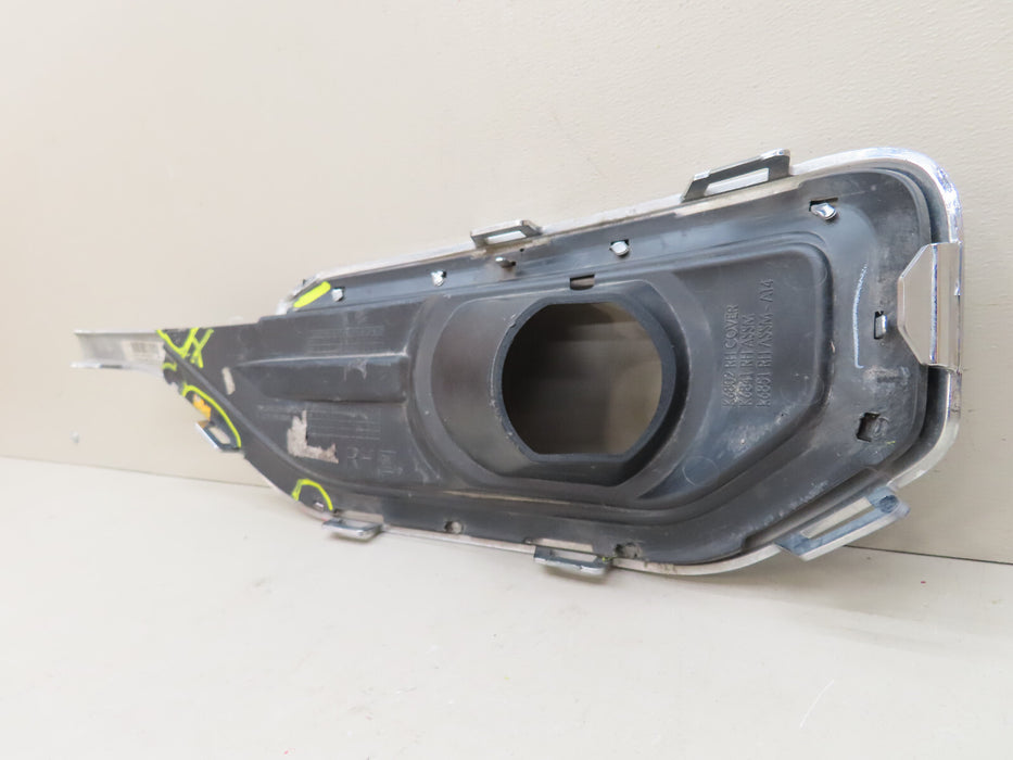 2017-2019 GMC ACADIA FRONT RIGHT PASSENGER SIDE FOG LIGHT COVER BEZEL OEM