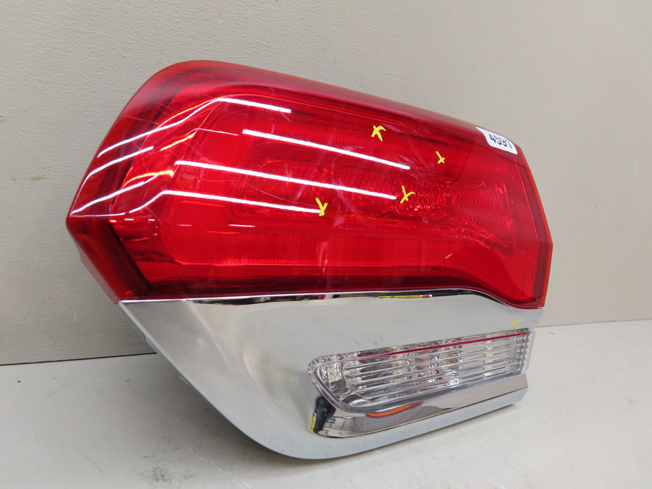 2015 -2020 JEEP GRAND CHEROKEE REAR RIGHT PASSENGER SIDE TAIL LIGHT AFTERMARKET