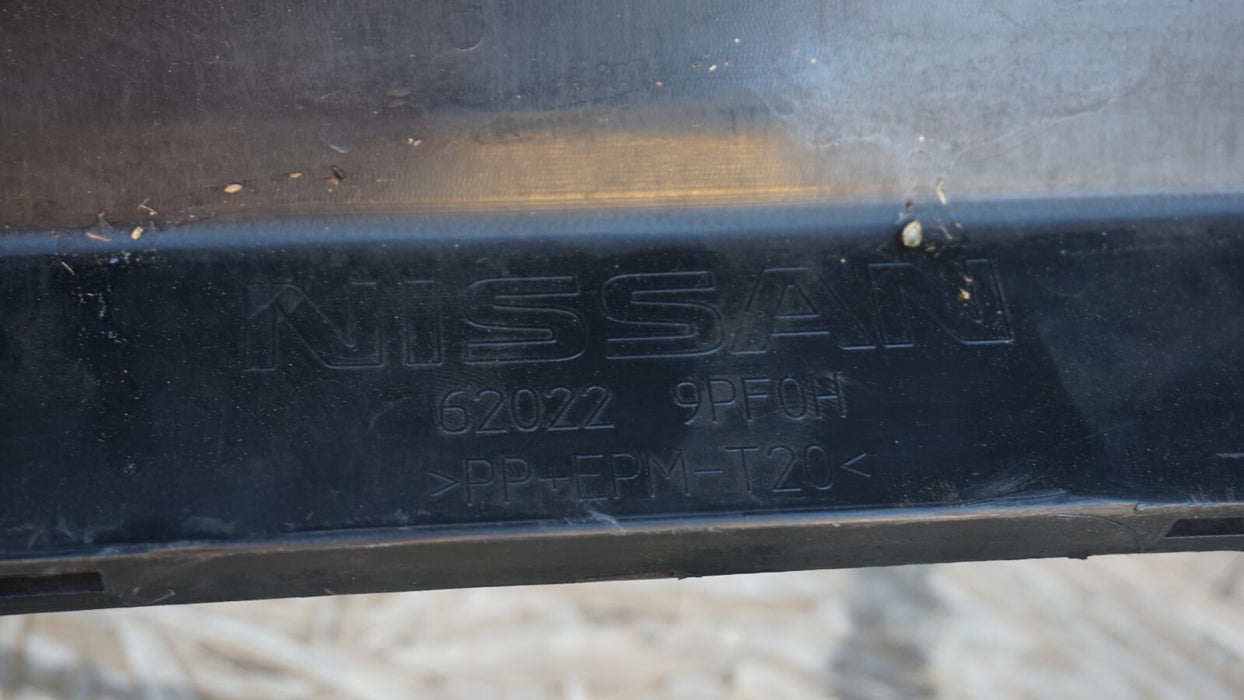 2017-2019 NISSAN PATHFINDER FRONT BUMPER COVER OEM 17 18 19