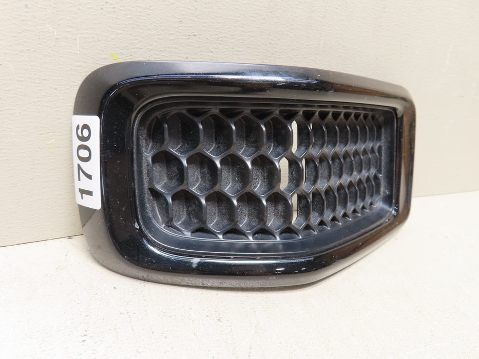 2014-2018 Jeep Cherokee OEM Front HOOD Grille Insert #6 68138335AA
