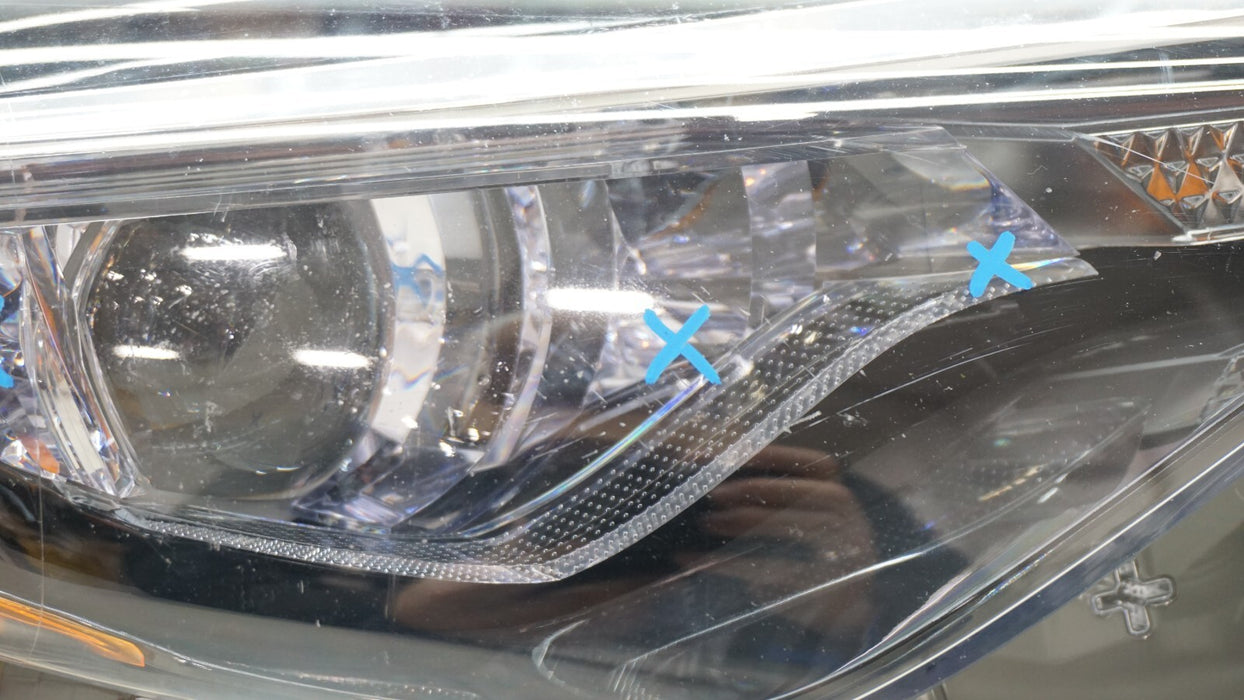 2017-2019 TOYOTA COROLLA FRONT RIGHT PASSENGER SIDE LED HEADLIGHT OEM