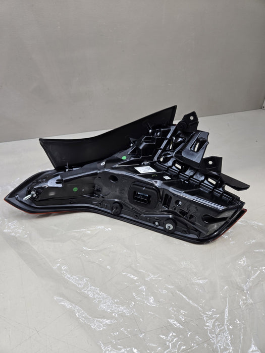 2020-2024 CADILLAC CT5 CT-5 RIGHT PASSENGER SIDE LED TAILLIGHT LAMP OEM