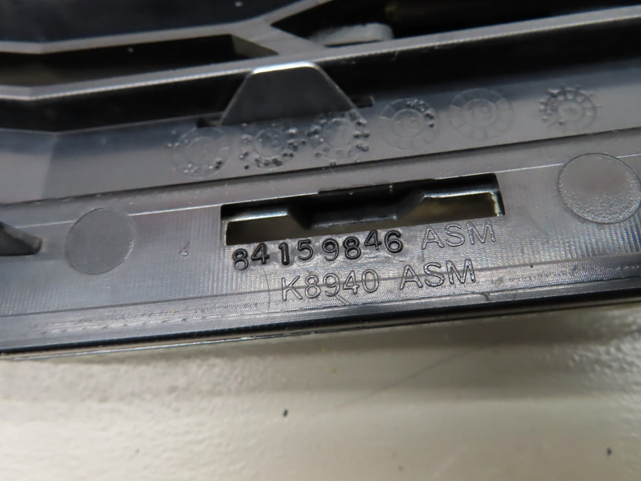 2016-2018 CHEVROLET MALIBU FRONT BUMPER CENTER GRILLE GRILL W/ LICENSE PLATE OEM