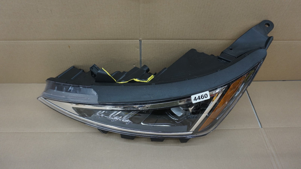 2019 2020 HYUNDAI ELANTRA FRONT LEFT DRIVERS SIDE HEADLIGHT HALOGEN OEM