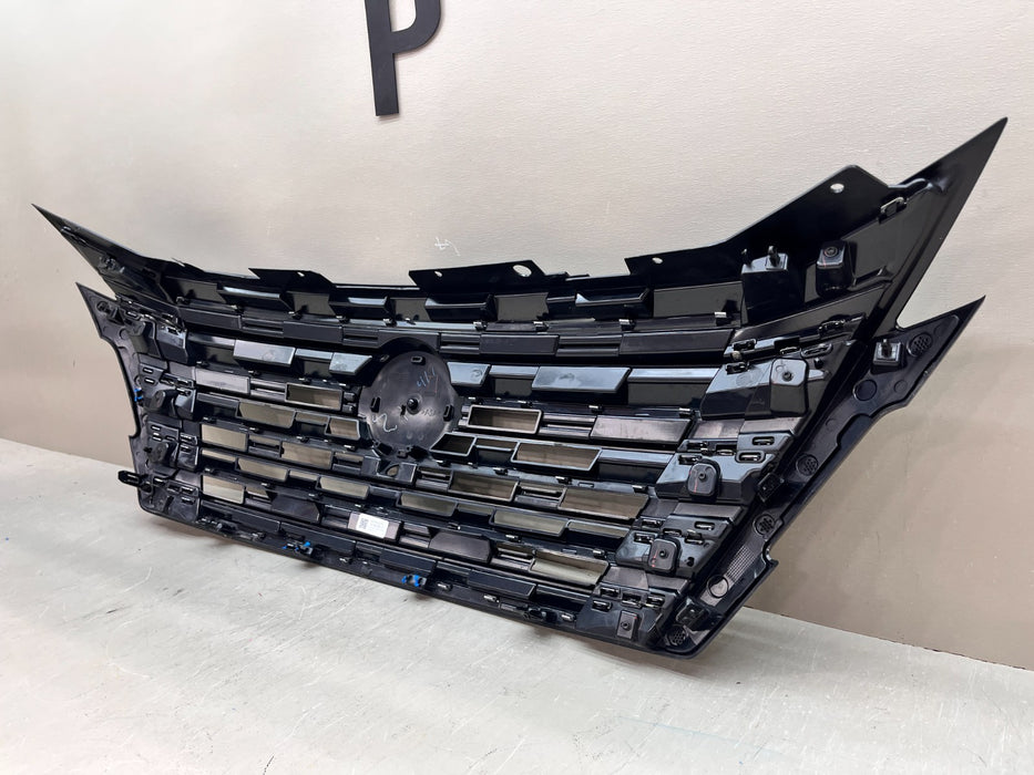 2024-2025 NISSAN ROGUE FRONT RADIATOR GRILLE GRILL 623106RZ1A OEM