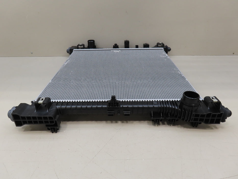 2021-2024 JEEP GRAND CHEROKEE L FRONT RADIATOR OEM 68488315AC