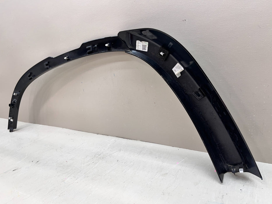 2020-2024 LAND ROVER DEFENDER L663 LH FRONT WHEEL ARCH TRIM OEM L8B2-290E23