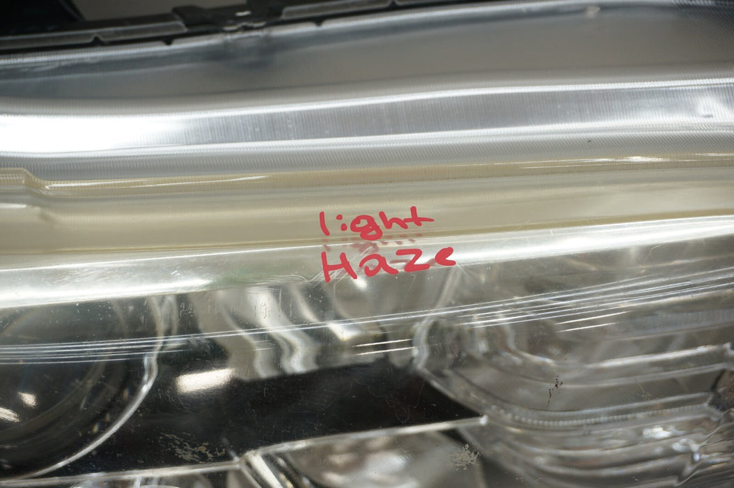 2016-2023 TOYOTA TACOMA FRONT RIGHT PASSENGER SIDE HEADLIGHT HALOGEN OEM