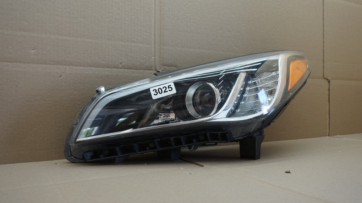 2015-2016 HYUNDAI SONATA FRONT LEFT DRIVERS SIDE HEADLIGHT OEM 15 16