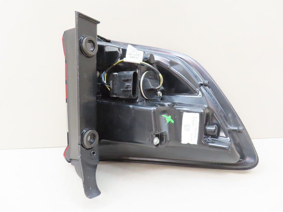 2014-2025 DODGE DURANGO REAR RIGHT PASSENGER SIDE TAIL LIGHT OUTER OEM