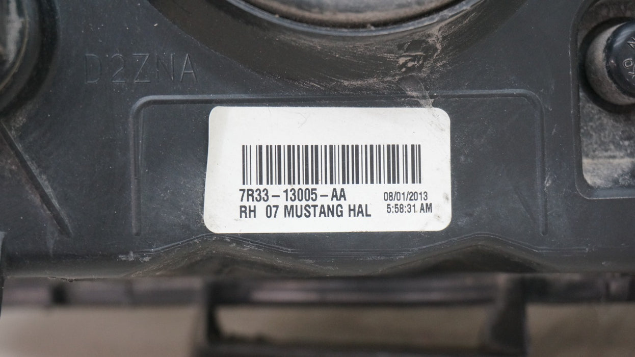 2005-2009 FORD MUSTANG FRONT RIGHT PASSENGER SIDE HALOGEN HEADLIGHT OEM