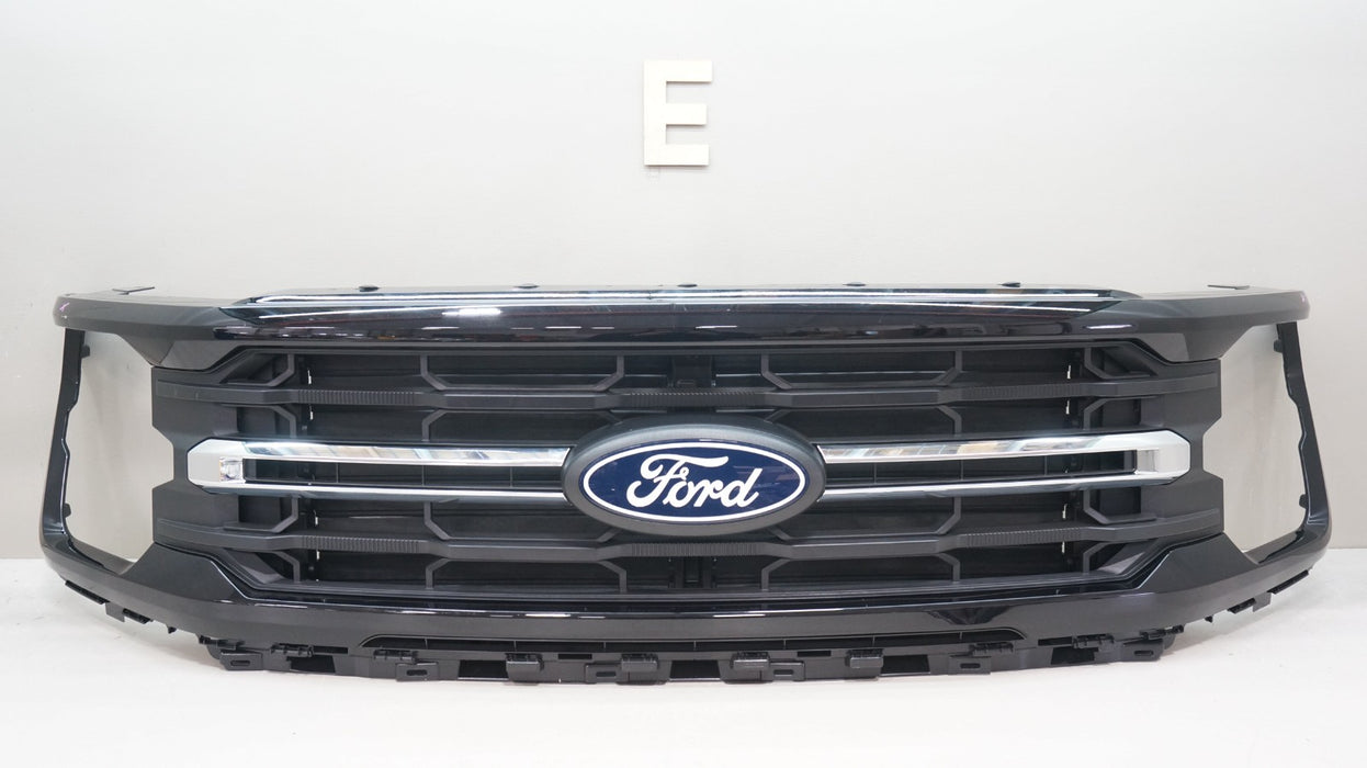 2024-2025 FORD F-150 F150 FRONT MAIN GRILLE W SHUTTERS OEM TAKE OFF